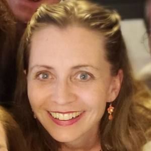 Meet your Posher, Rebecca